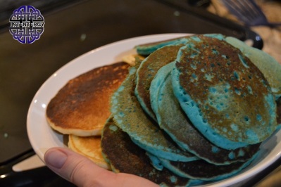 Blue Pancakes (7)